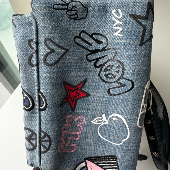 Michael Kors Beacon Small Embroidered Denim
Backpack Brand New! - Picture 7 of 12